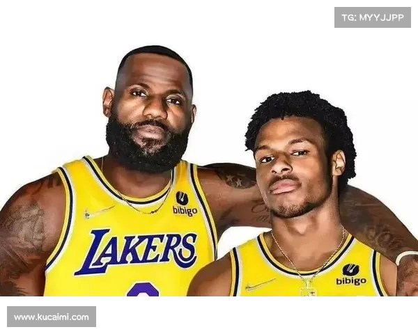 父子双星:克莱与比尔的NBA传奇,布朗尼能否打破历史?(克莱尔·布朗) 父子双星:克莱与比尔的NBA传奇,布朗尼能否打破历史?(克莱尔·布朗)